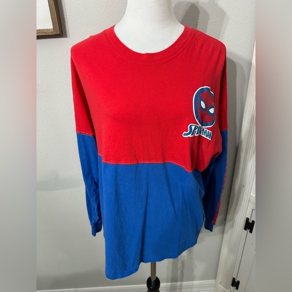 Universal Studios Marvel The Amazing Spiderman Jersey Adult Large Red Blue
